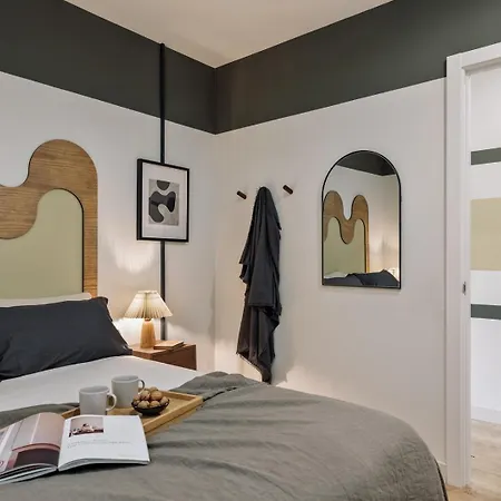 Mescit - 2 Bedrooms And Balcony In Eixample Dreta * 바르셀로나