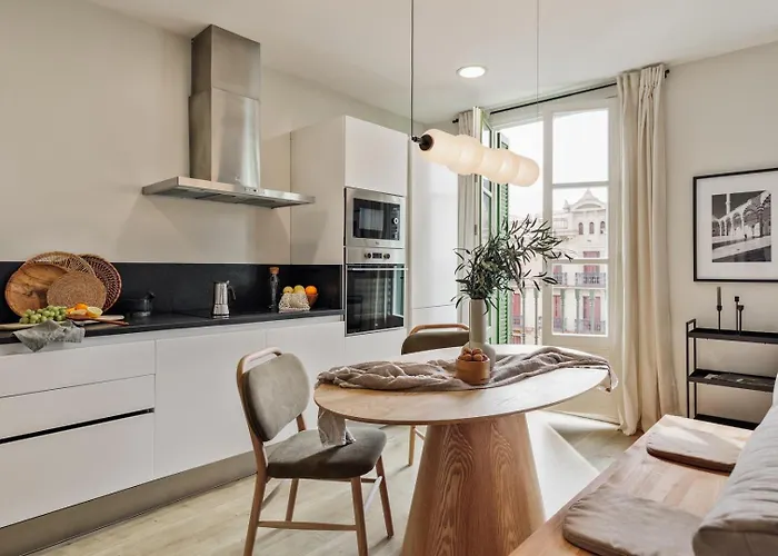 Mescit - 2 Bedrooms And Balcony In Eixample Dreta