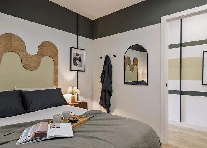 Mescit - 2 Bedrooms And Balcony In Eixample Dreta * Barcelone