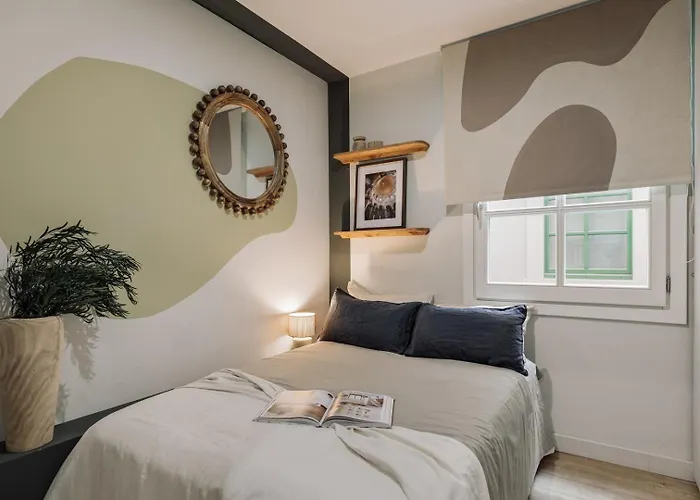 Mescit - 2 Bedrooms And Balcony In Eixample Dreta Appartement *