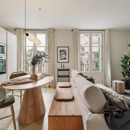 Mescit - 2 Bedrooms And Balcony In Eixample Dreta *